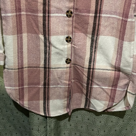 One 5 One flannel pink plaid jacket size medium NWT - Picture 7 of 11